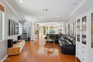 206 Shady Hills Ct, Simi Valley, CA 93065 - Photo 24