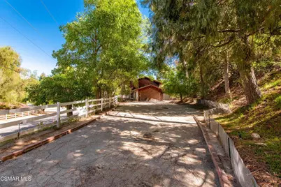 24910 John Fremont Road, Hidden Hills, CA 91302 - Photo 46