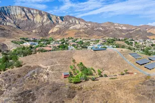 2462 Lost Canyons Dr, Simi Valley, CA 93065 - Photo 64
