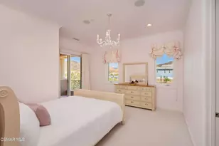 2462 Lost Canyons Dr, Simi Valley, CA 93065 - Photo 34