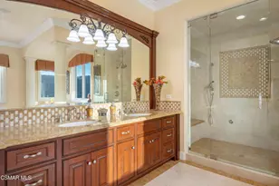 2462 Lost Canyons Dr, Simi Valley, CA 93065 - Photo 26