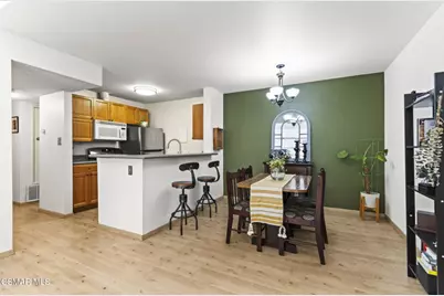 5700 Etiwanda Avenue #248, Tarzana, CA 91356 - Photo 4