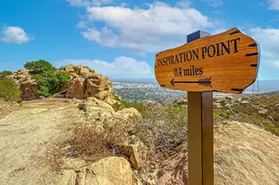 10200 Lilac Ln, Chatsworth, CA 91311 - Photo 36