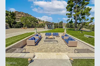 10200 Lilac Lane, Chatsworth, CA 91311 - Photo 14