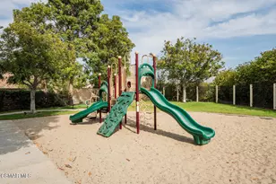 676 Buenos Tiempos Dr, Camarillo, CA 93012 - Photo 34