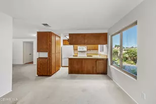 224 Oak Leaf Dr, Thousand Oaks, CA 91360 - Photo 20