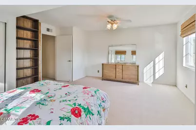 5260 Edgeware Drive, Calabasas, CA 91301 - Photo 26