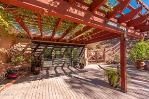 356 E Carlisle Rd, Thousand Oaks, CA 91361 - Photo 12