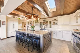 356 E Carlisle Rd, Thousand Oaks, CA 91361 - Photo 16
