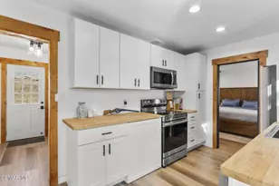 5429 Fairview Pl, Agoura Hills, CA 91301 - Photo 6