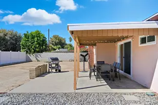 2945 Dalhart Ave, Simi Valley, CA 93063 - Photo 40