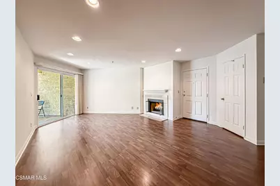 675 Oak Run Trail #206, Oak Park, CA 91377 - Photo 4