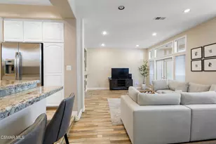 1047 Mountain Oak Pl, Newbury Park, CA 91320 - Photo 8