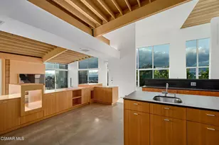 3681 Alomar Dr, Sherman Oaks, CA 91423 - Photo 18