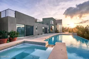 3681 Alomar Dr, Sherman Oaks, CA 91423 - Photo 40