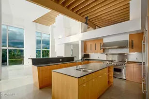 3681 Alomar Dr, Sherman Oaks, CA 91423 - Photo 14