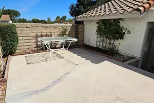 346 Green Moor Pl, Thousand Oaks, CA 91361 - Photo 14