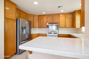 5657 Pansy St, Simi Valley, CA 93063 - Photo 10