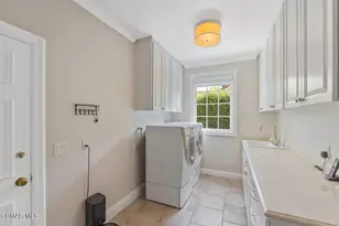 29376 Laro Dr, Agoura Hills, CA 91301 - Photo 20