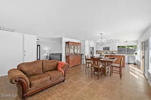 2766 Broadmoor Ave, Simi Valley, CA 93065 - Photo 10