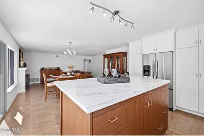 2766 Broadmoor Avenue, Simi Valley, CA 93065 - Photo 16