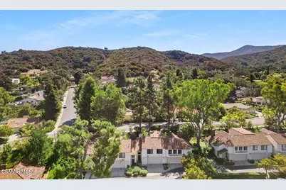 656 Blue Oak Avenue, Thousand Oaks, CA 91320 - Photo 2