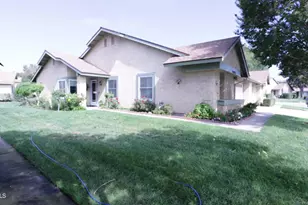 35205 Village 35, Camarillo, CA 93012 - Photo 2
