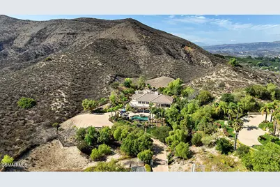 1100 N Country Club Drive, Simi Valley, CA 93065 - Photo 92