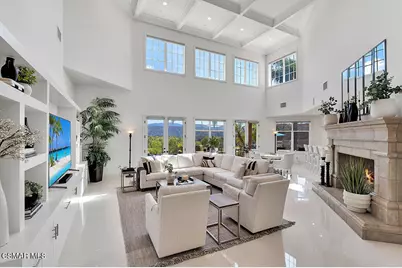 1100 N Country Club Drive, Simi Valley, CA 93065 - Photo 10