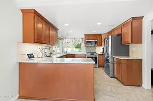 3581 Rachael Ave, Simi Valley, CA 93063 - Photo 10