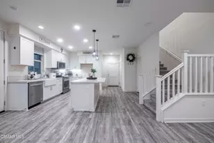 118 Red Brick Dr, Simi Valley, CA 93065 - Photo 8