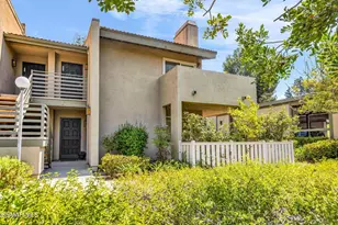 224 Oak Leaf Dr, Thousand Oaks, CA 91360 - Photo 2