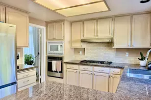 510 Savona Way, Oak Park, CA 91377 - Photo 12