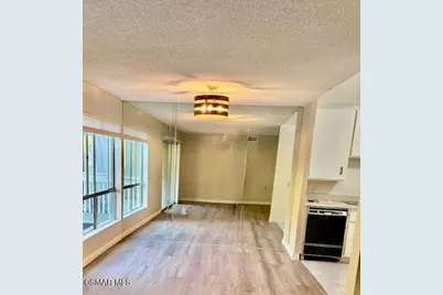 286 Oakleaf Drive #23, Thousand Oaks, CA 91360 - Photo 6