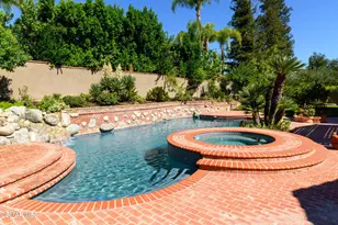 29515 Weeping Willow Dr, Agoura Hills, CA 91301 - Photo 12