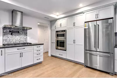 11523 Vienna Way, Los Angeles, CA 90066 - Photo 30