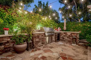 3374 Country Home Ct, Thousand Oaks, CA 91362 - Photo 8