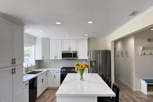 538 Dorena Dr, Newbury Park, CA 91320 - Photo 10