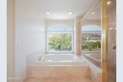 590 Cricketfield, Lake Sherwood, CA 91361 - Photo 22