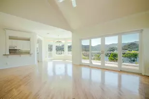 590 Cricketfield, Lake Sherwood, CA 91361 - Photo 8