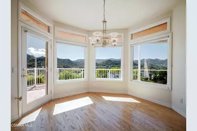 590 Cricketfield, Lake Sherwood, CA 91361 - Photo 8