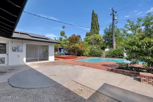 1558 Norwich Ave, Thousand Oaks, CA 91360 - Photo 38