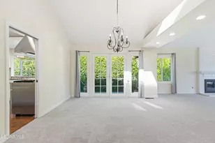 325 Cherry Hills Ct, Thousand Oaks, CA 91320 - Photo 12