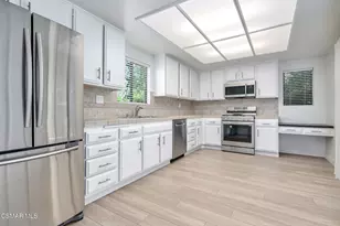 3011 Marigold Pl, Thousand Oaks, CA 91360 - Photo 8