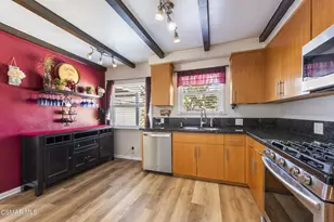 8466 Springford Dr, Los Angeles, CA 91352 - Photo 14