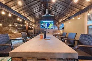 8466 Springford Dr, Los Angeles, CA 91352 - Photo 30