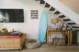 5716 Skyview Way, Agoura Hills, CA 91301 - Photo 14