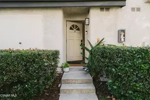 5716 Skyview Way, Agoura Hills, CA 91301 - Photo 2