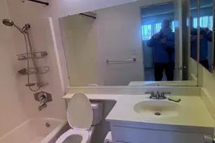 20134 Leadwell Street, Winnetka, CA 91306 - Photo 8