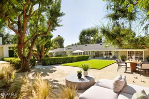 4658 Del Moreno Dr, Woodland Hills, CA 91364 - Photo 2